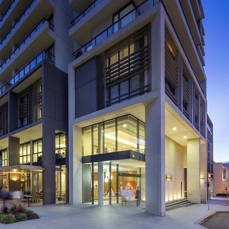 Novotel Newcastle Beach Exterior photo