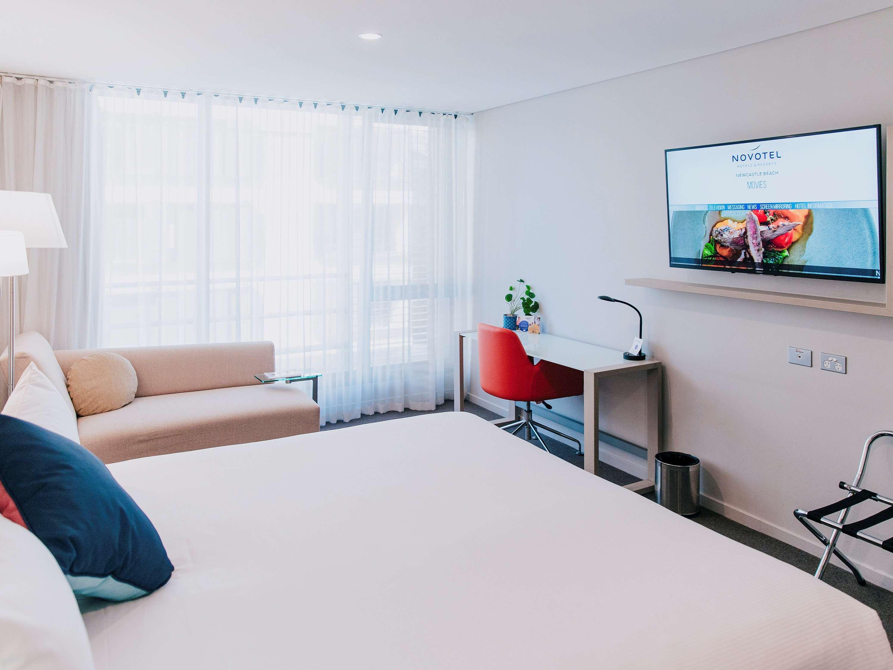 Novotel Newcastle Beach Exterior photo