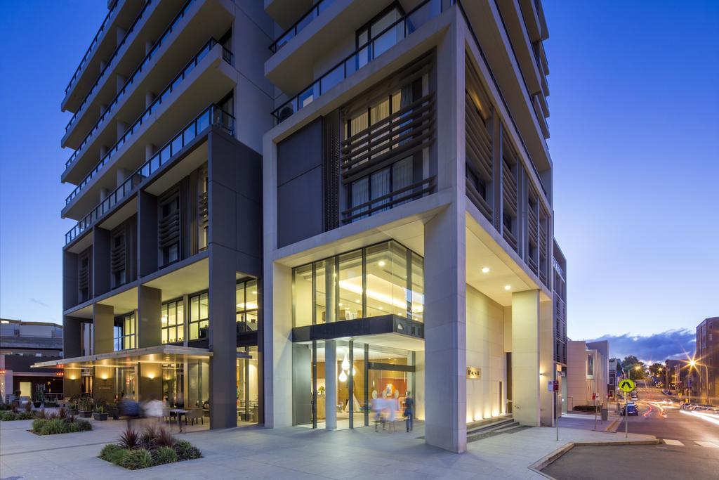 Novotel Newcastle Beach Exterior photo